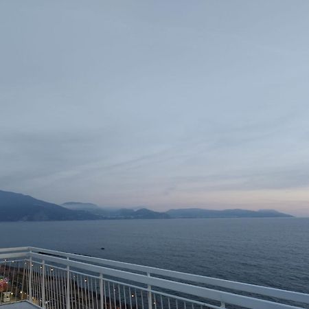 Thomas Sea View Apartment Torre del Greco Exterior photo