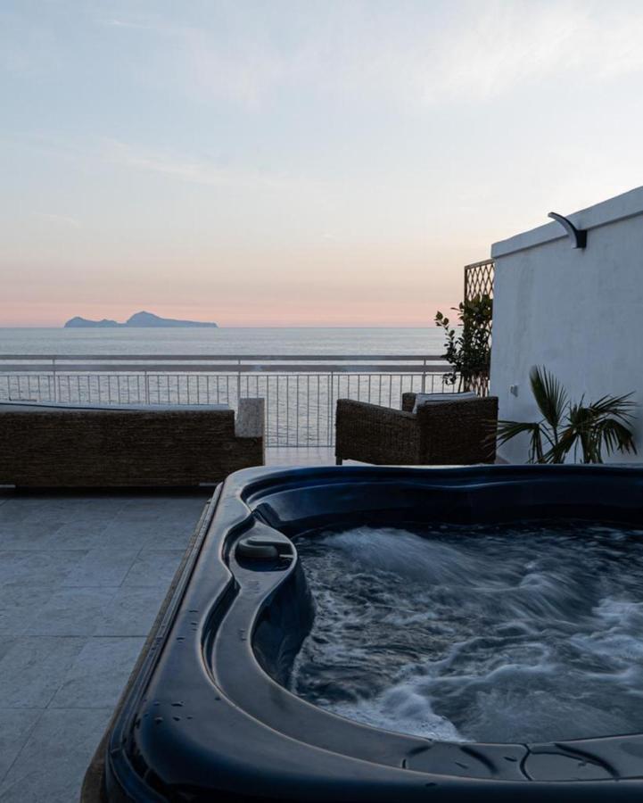 Thomas Sea View Apartment Torre del Greco Exterior photo